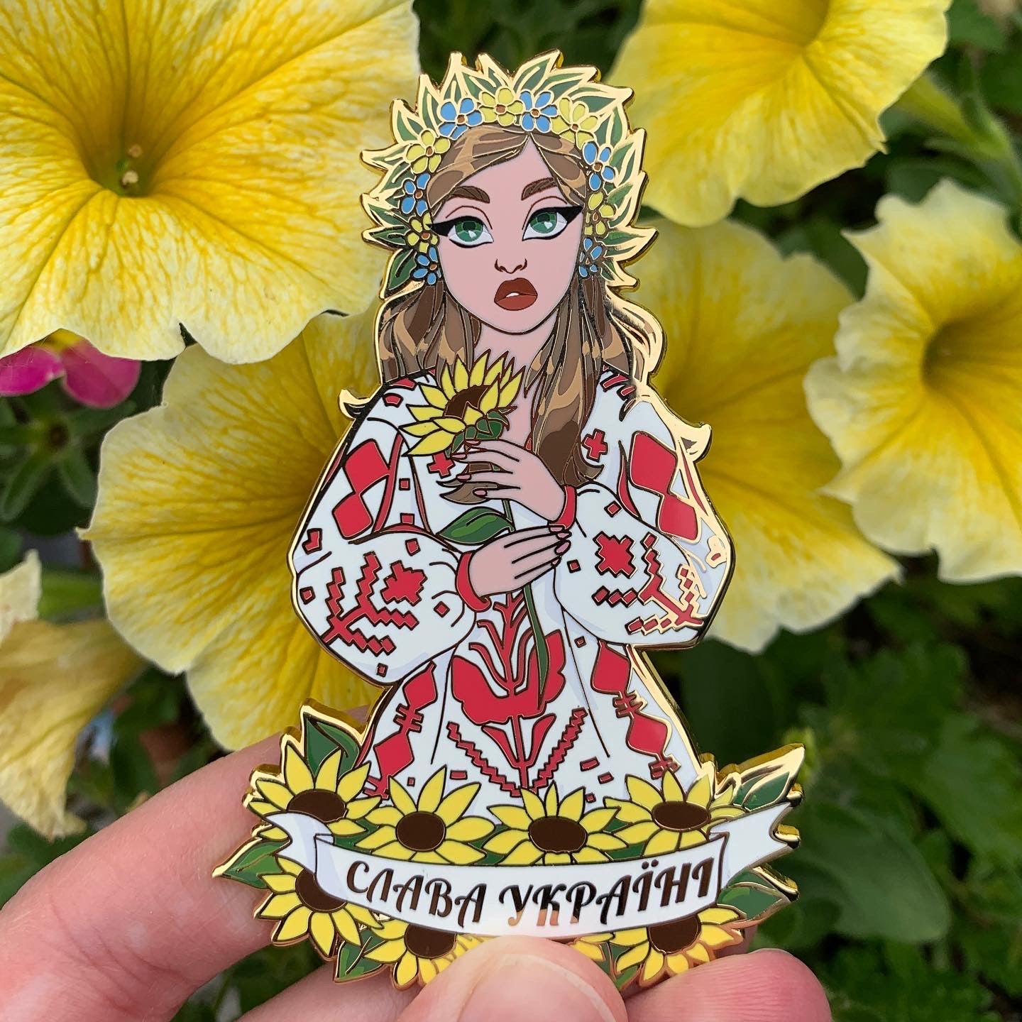 Yelena Glory to Ukraine